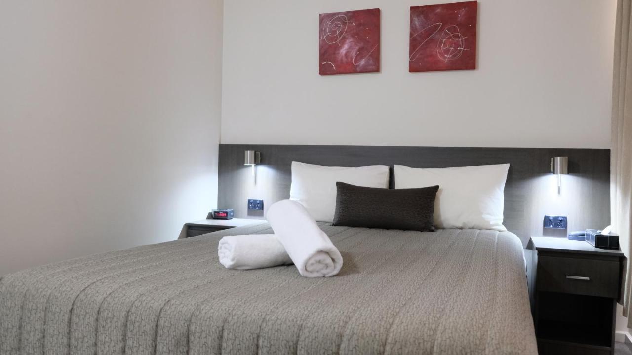 Loddon River Motel Kerang Esterno foto